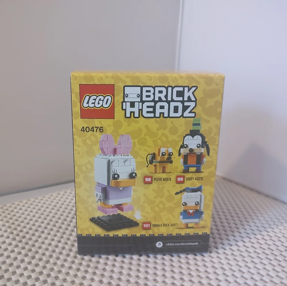 Lego 40476 Daisy Duck #126 Brick Headz NWT Building Toy Set Disney Mickey Mouse